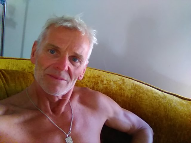Sadik - Site de rencontre gay à Kölliken Profil de Sadik, 43 ans, Site de rencontre gay à Kölliken (Argovie)