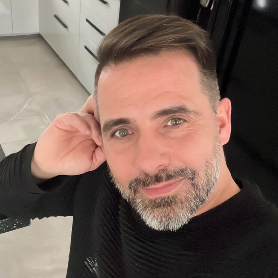 Aissam - Site de rencontre gay à Lengwil Profil de Aissam, 29 ans, Site de rencontre gay à Lengwil (Thurgovie)