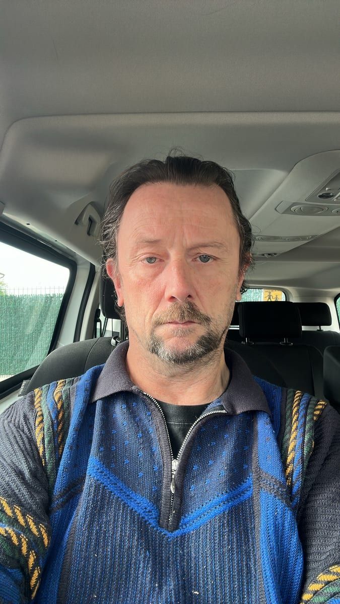 Paul-hugo - Site de rencontre gay à Verdabbio Profil de Paul-hugo, 34 ans, Site de rencontre gay à Verdabbio (Grisons)