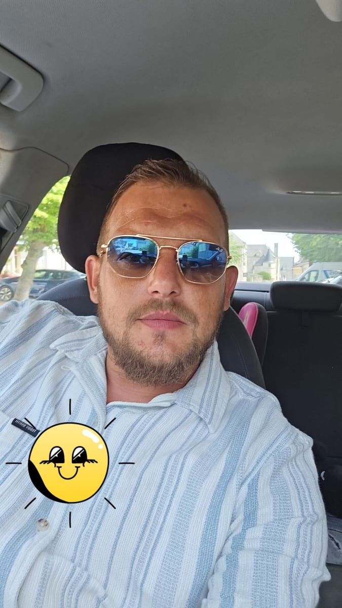 Profil de Fariss, 37 ans, Site de rencontre gay à Veyrier (Genève)