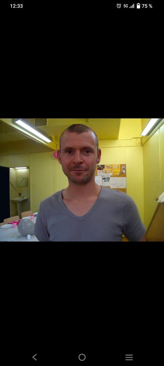 Profil de Senzo, 23 ans, Site de rencontre gay à Stalden (Sarnen) (Obwald)