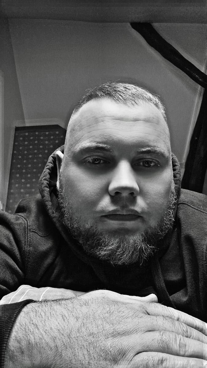 Eimen - Site de rencontre gay à Lossy Profil de Eimen, 23 ans, Site de rencontre gay à Lossy (Fribourg)