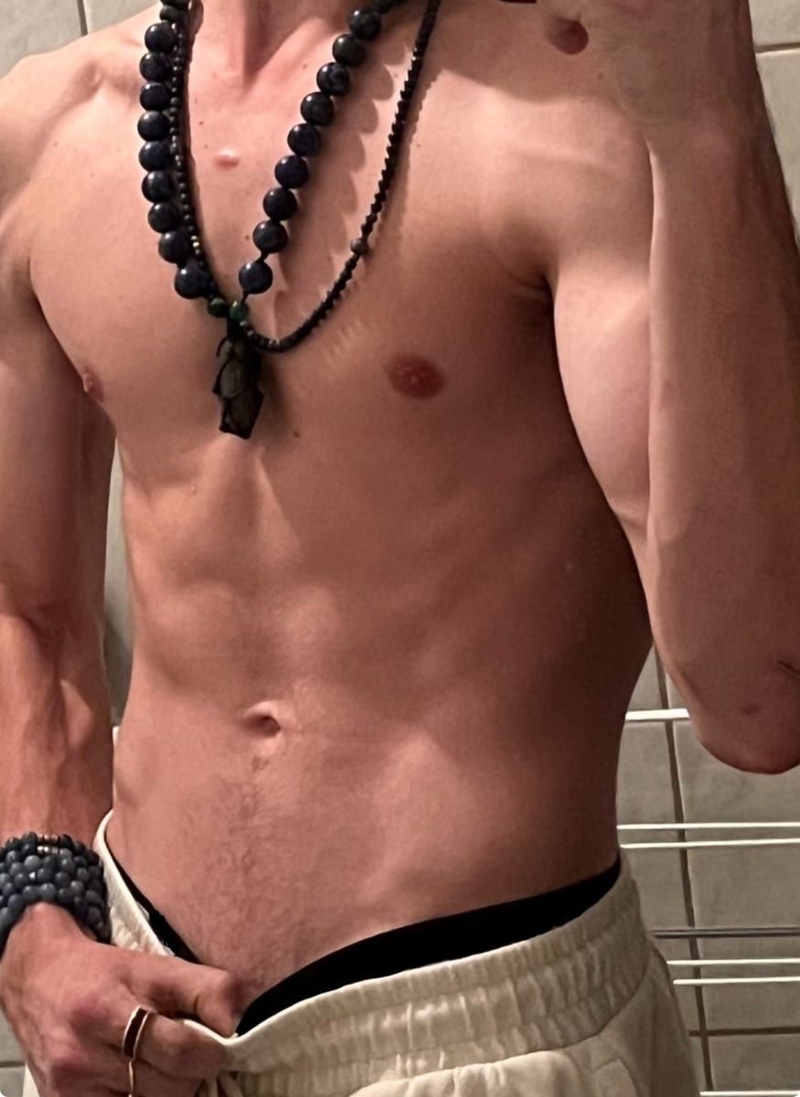 Profil de Emin, 45 ans, Site de rencontre gay à Varen (Valais)