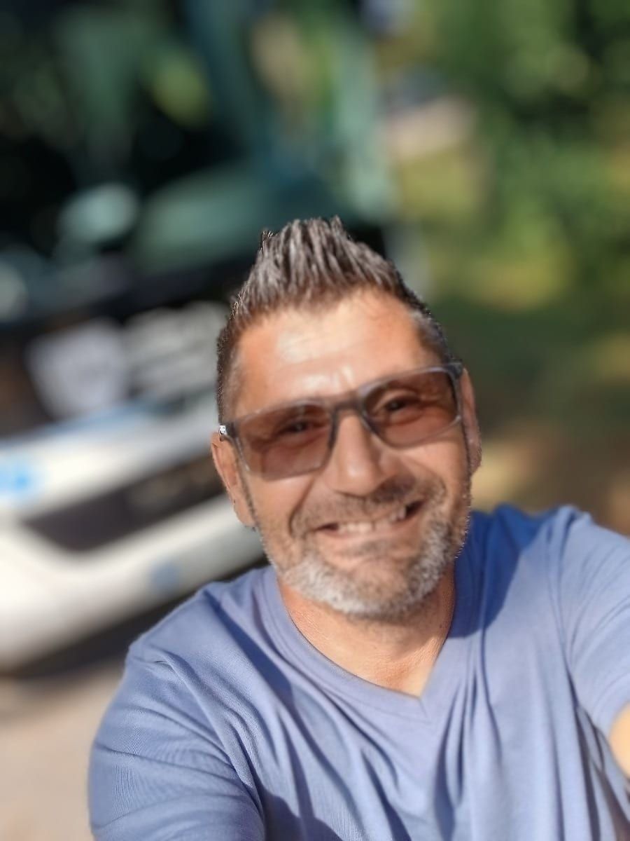 Profil de Jean-serge, 44 ans, Site de rencontre gay à Weisstannen (Saint-Gall)