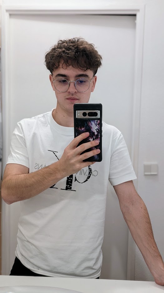 Profil de Messaoud, 40 ans, Site de rencontre gay à Waltensburg/Vuorz (Grisons)