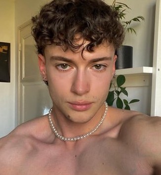 Profil de Clothaire, 35 ans, Site de rencontre gay à Hünenberg (Zoug)