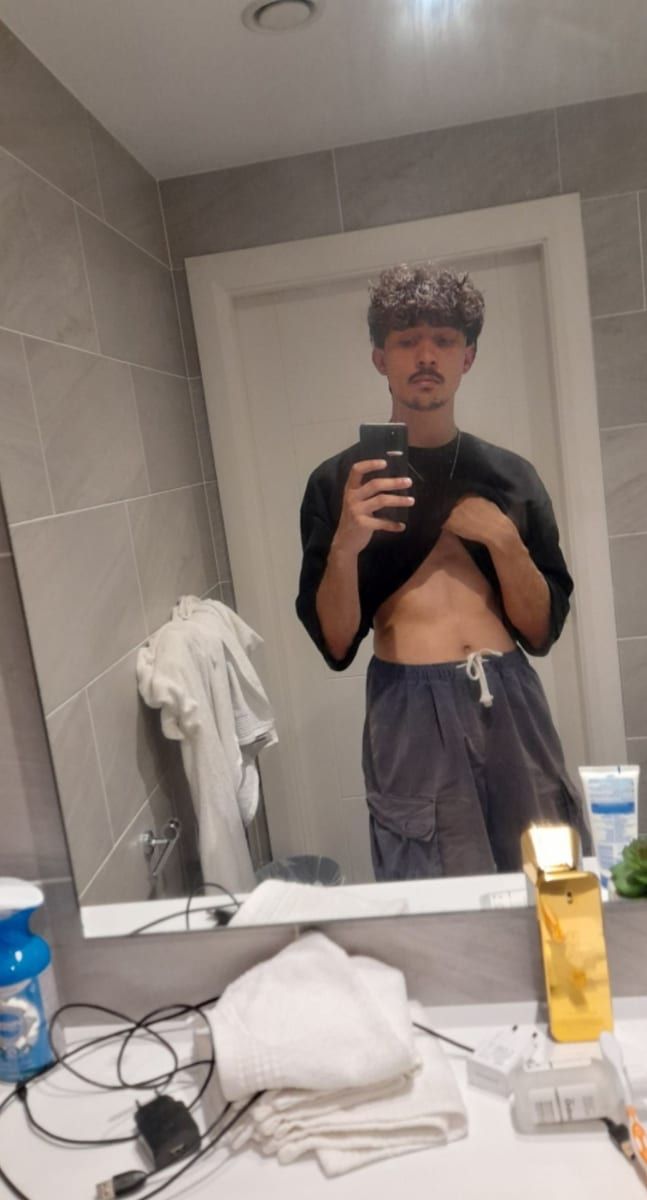 Profil de Yero, 42 ans, Site de rencontre gay à Weisslingen (Zurich)