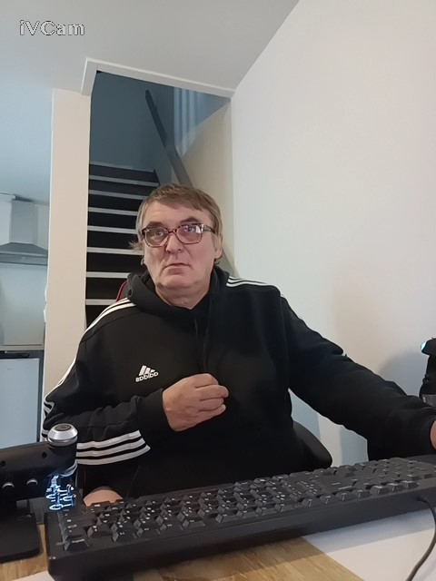 Profil de Stanis, 35 ans, Site de rencontre gay à Vico Morcote (Tessin)