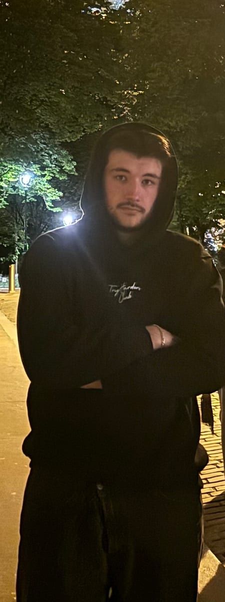 Profil de Alcibiade, 42 ans, Site de rencontre gay à La Croix-de-Rozon (Genève)