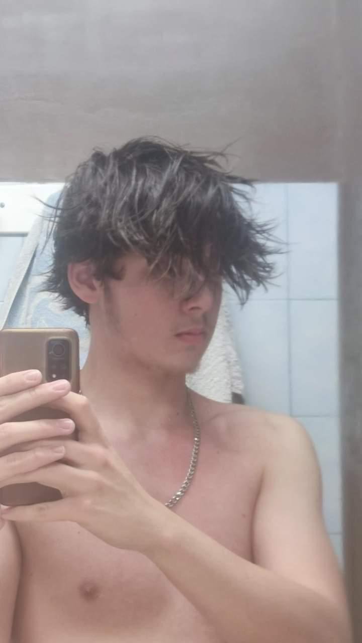 Profil de Ahcene, 23 ans, Site de rencontre gay à Wernetshausen (Zurich)