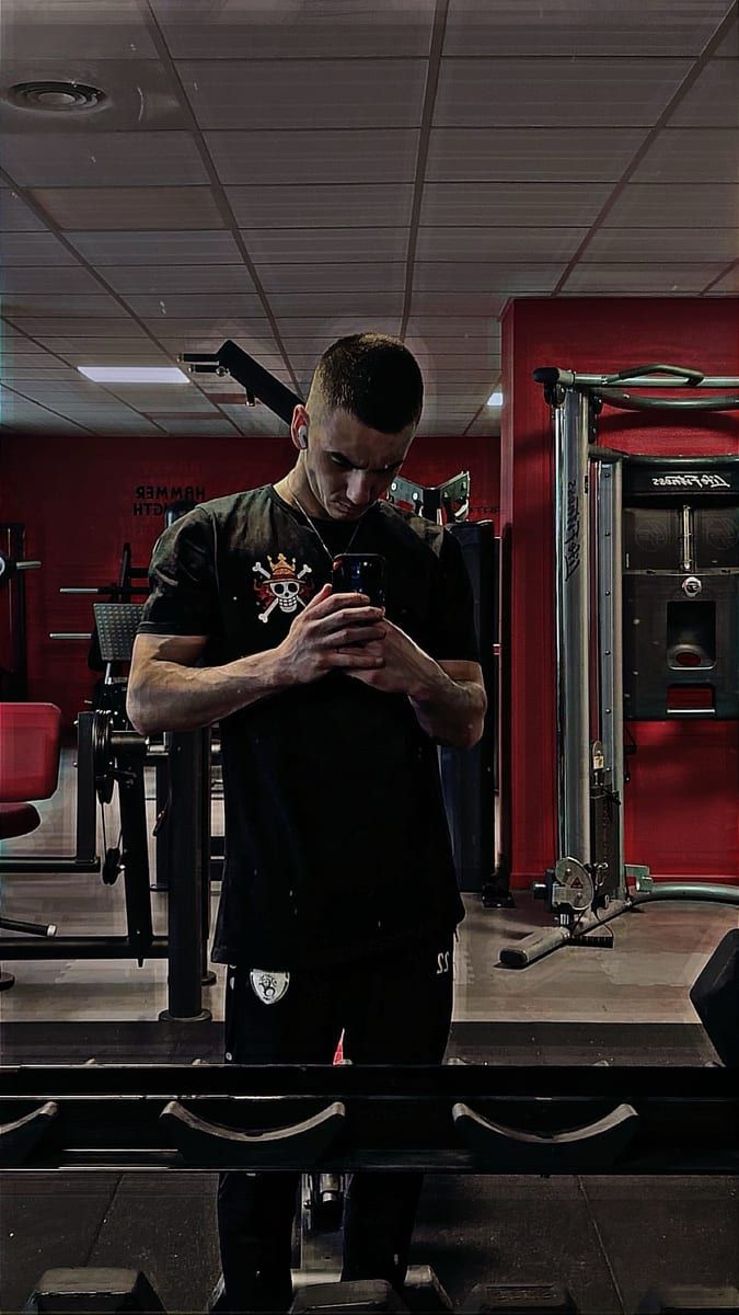 Profil de Djalel, 34 ans, Site de rencontre gay à Willerzell (Schwytz)