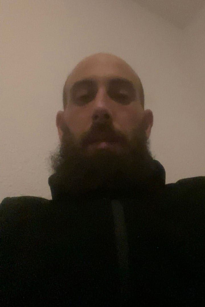 Profil de Feruccio, 37 ans, Site de rencontre gay à Vernate (Tessin)