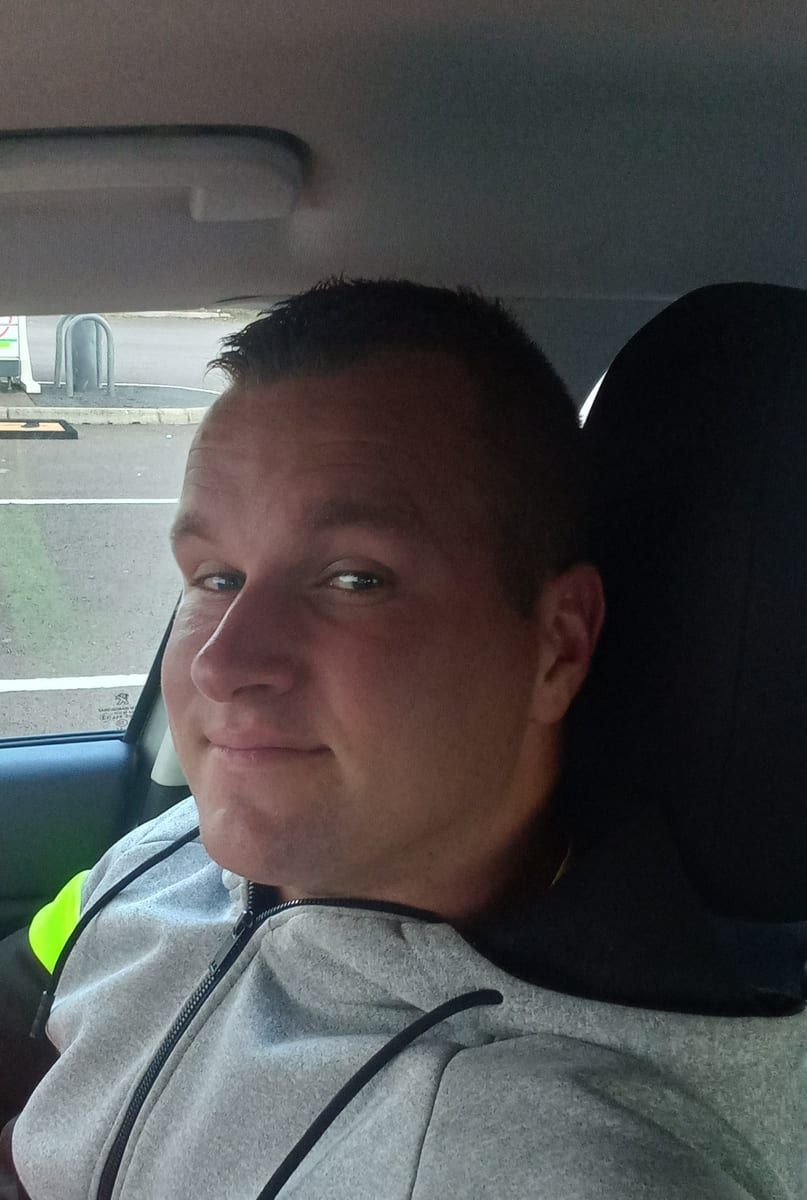 Kasper - Site de rencontre gay à Riehen Profil de Kasper, 26 ans, Site de rencontre gay à Riehen (Bâle-Ville)