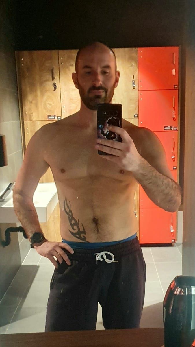 Casey - Site de rencontre gay à Camischolas Profil de Casey, 35 ans, Site de rencontre gay à Camischolas (Grisons)