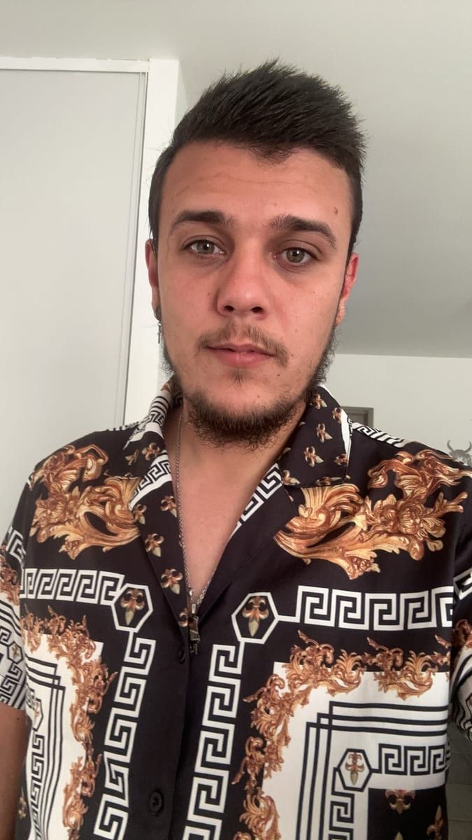 Profil de Gebril, 33 ans, Site de rencontre gay à Vallon (Fribourg)