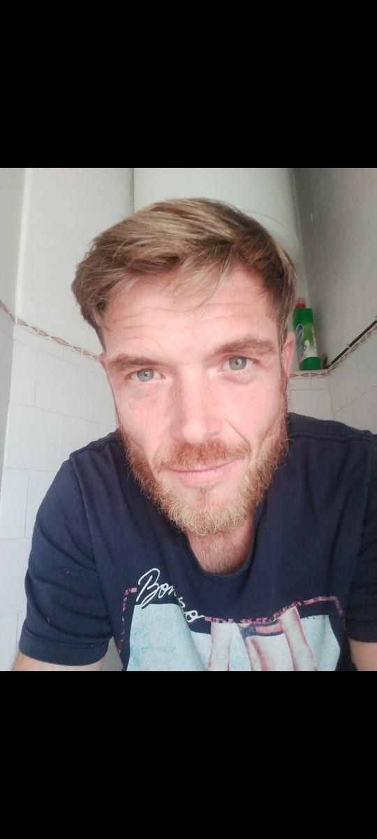 Profil de Lenaik, 28 ans, Site de rencontre gay à Elsau (Zurich)