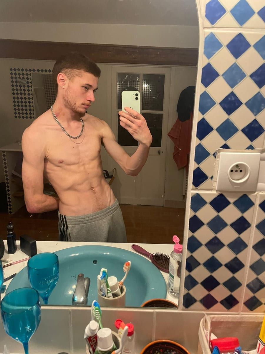 Profil de Paddy, 36 ans, Site de rencontre gay à St-Brais (Jura)
