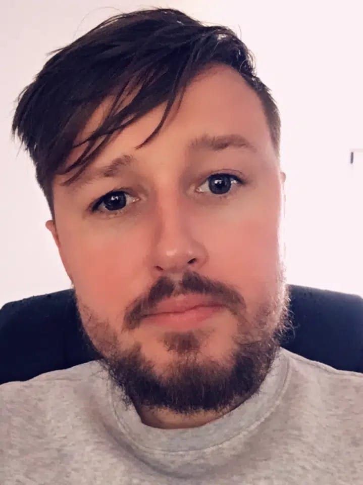 Profil de Floryan, 40 ans, Site de rencontre gay à Unterägeri (Zoug)
