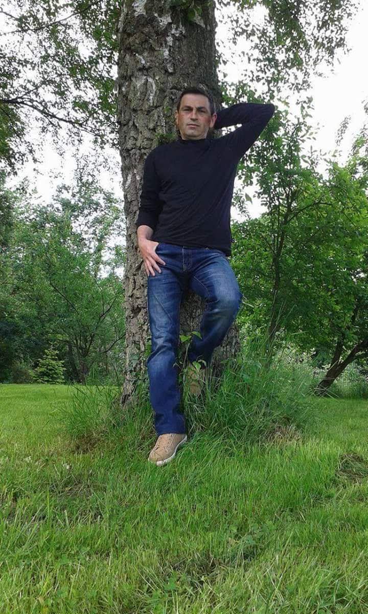 Profil de Fanilo, 28 ans, Site de rencontre gay à Roche-d'Or (Jura)