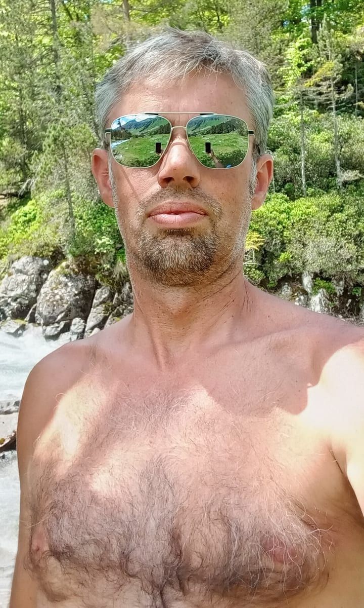 Profil de Erdem, 37 ans, Site de rencontre gay à Bibern SH (Schaffhouse)