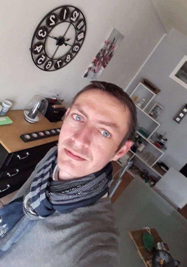 Profil de Jimmi, 35 ans, Site de rencontre gay à Wirzweli (Nidwald)