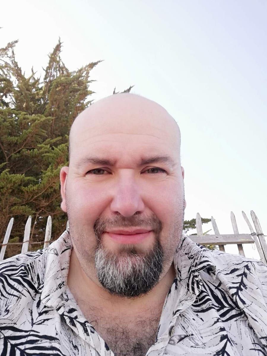 Profil de Adelino, 34 ans, Site de rencontre gay à Steinen (Schwytz)