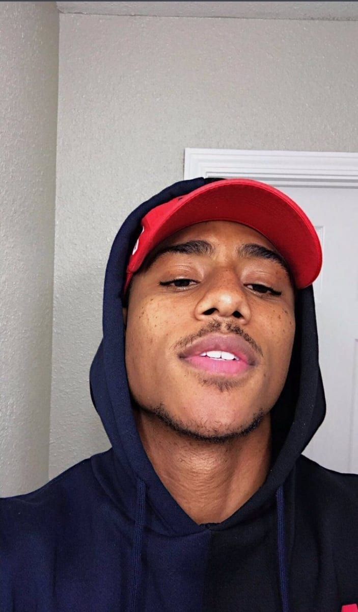 Profil de Nahel, 26 ans, Site de rencontre gay à Hallau (Schaffhouse)
